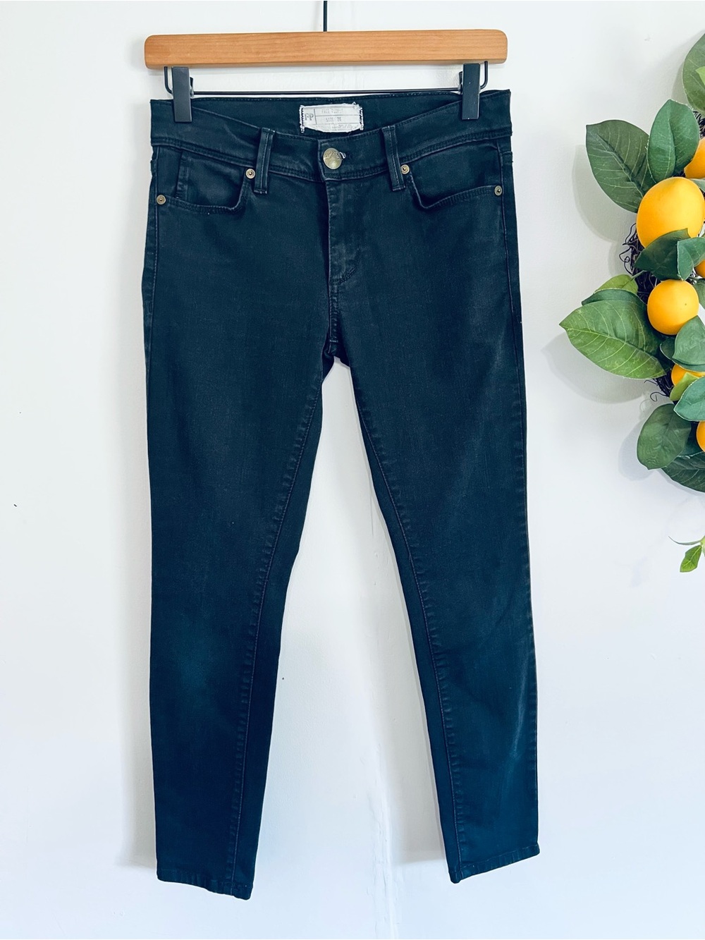 Free People Black Stretchy Jeggings 26